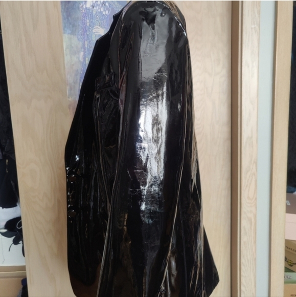 AFRM Agnes Oversized Vinyl Blazer in Noir Size M - Picture 2 of 7